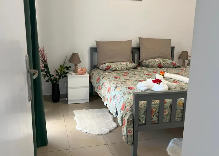 Cozy Apartment Near Acropolis
