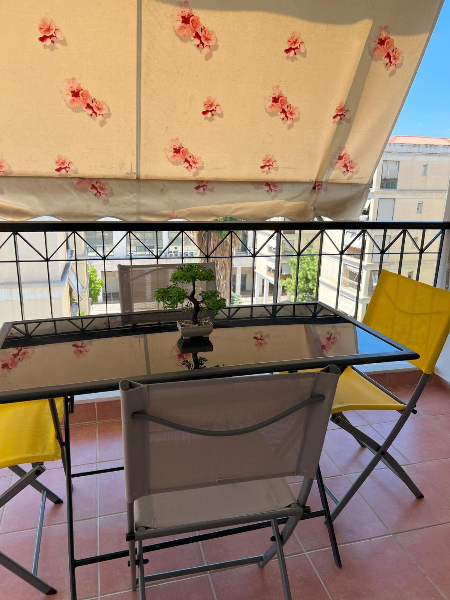 Cozy Near Acropolis Apartment